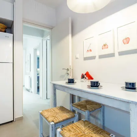 Apartment Mama's With 2 Bedrooms Near To Acropolis *