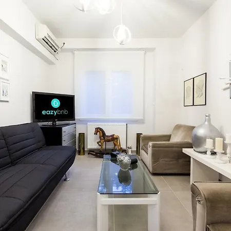 Mama's With 2 Bedrooms Near To Acropolis Athene